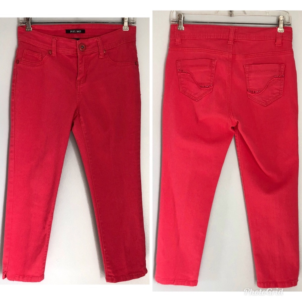 Roz & Ali Coral Reddish Cropped Skinny Jeans, Size 2